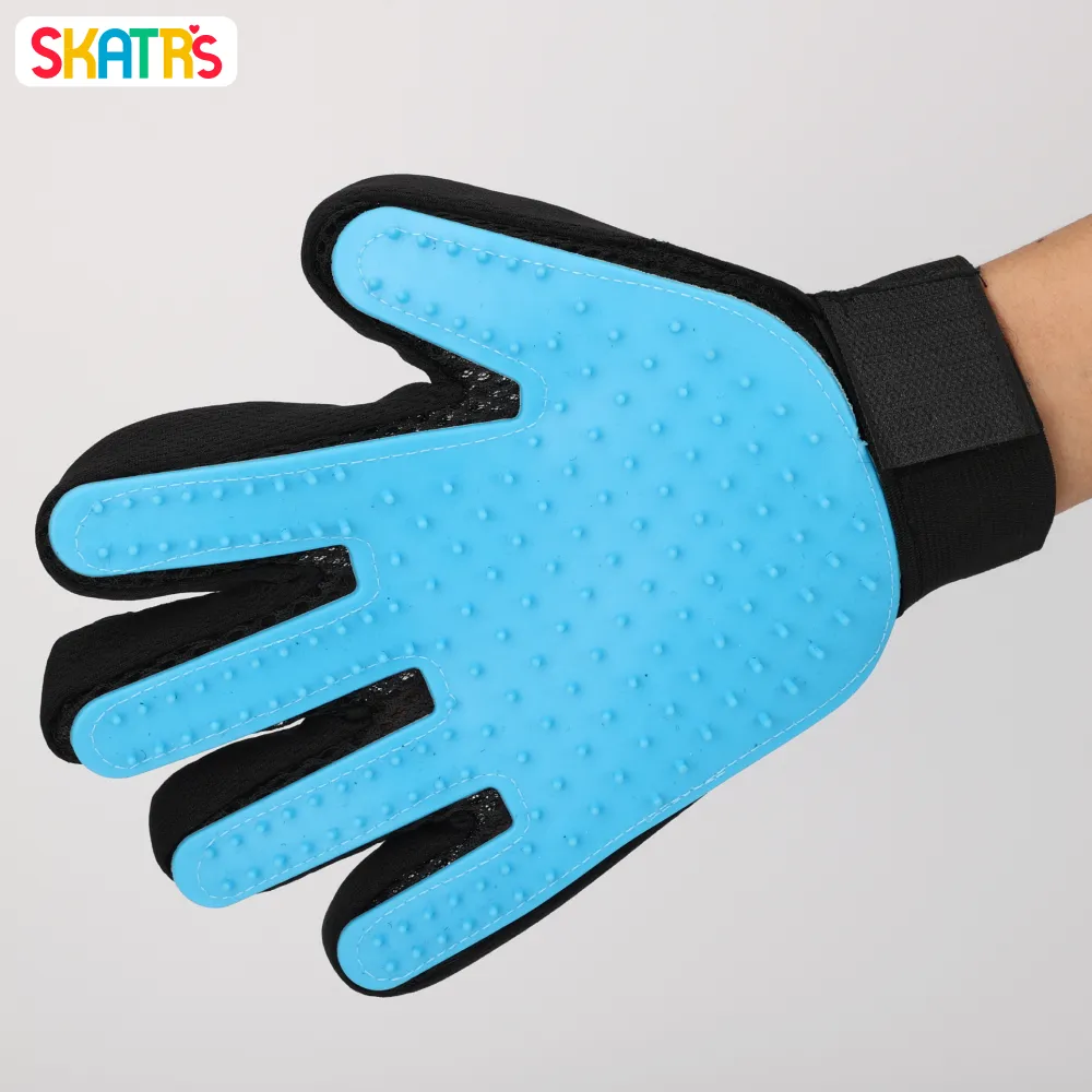 Skatrs Mess Free Deshedding Grooming Gloves for Dogs and Cats (Light Blue)